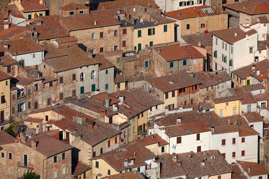 Miasto Monte San Savino. EU, Italia, Toskania/Arezzo. LOTNICZE.